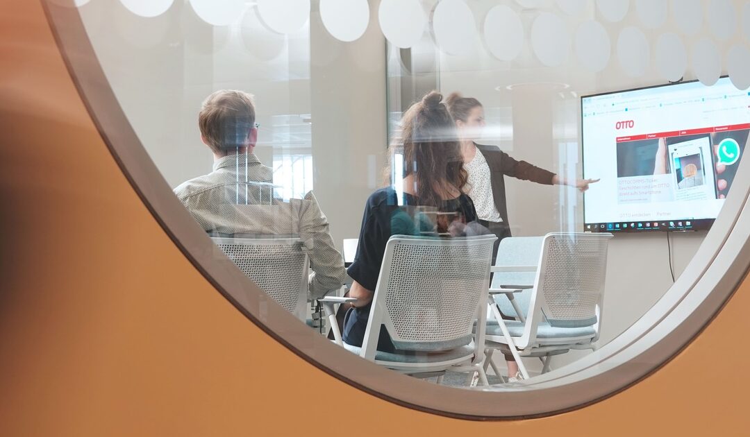Otto fördert Expert:innen-Karrieren – zum Beispiel im Bereich Social Media